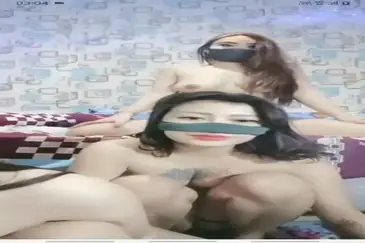 Live Show Cewek Cantik Pamer Bodi Mulus Hot