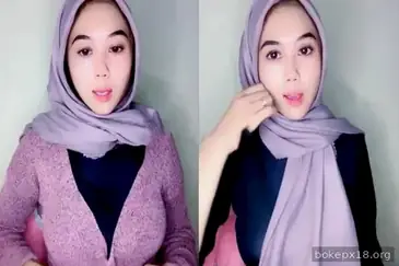 Tiktoker Imut Pamer Body Hot Di Live Lumer WOT